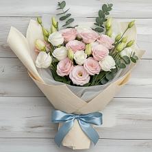 Букет цветов из:  Лизиантусы в Бутырке