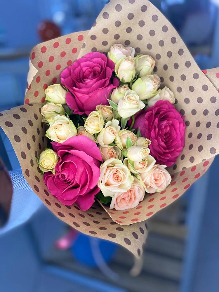 Букет цветов из: Розы в Бутырке