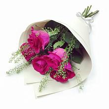 Букет цветов из:  Розы в Бутырке