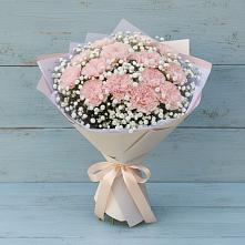 Букет цветов из:  Гвоздики в Бутырке