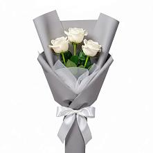 Букет 3 белые розы #REPLACE_PRED# Бутырке