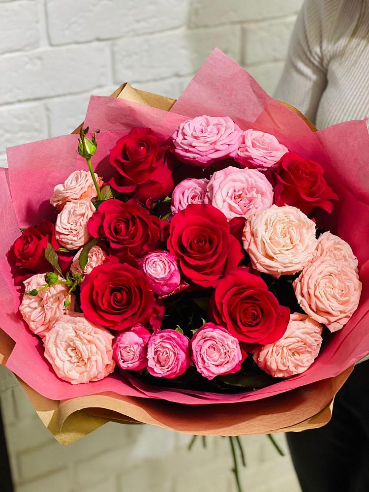 Букет цветов из: Розы в Бутырке