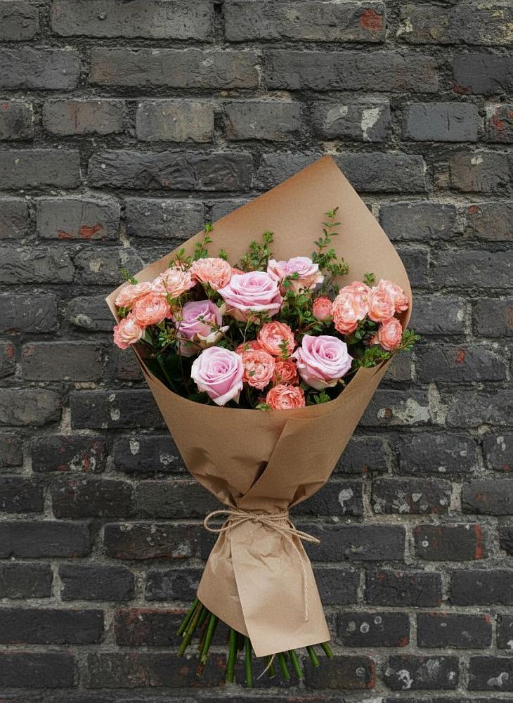 Букет цветов из: Розы в Бутырке